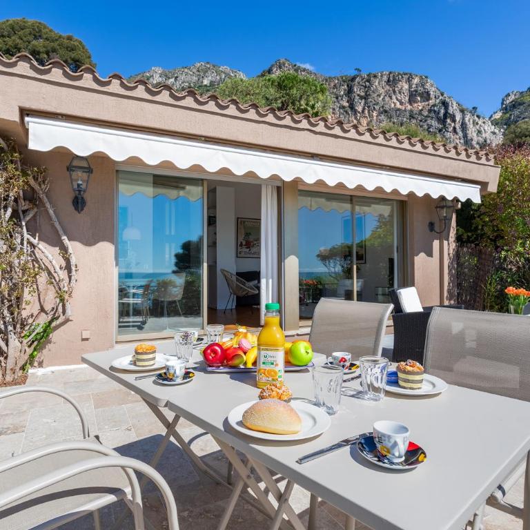VILLA LA PETITE RESERVE VI4416 By Riviera Holiday - Villa - 36