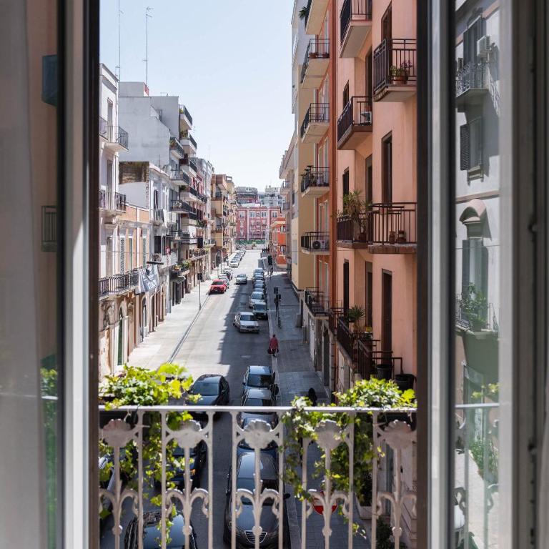 SUN HOUSE - Two-Bedroom Apartment with View - 41
