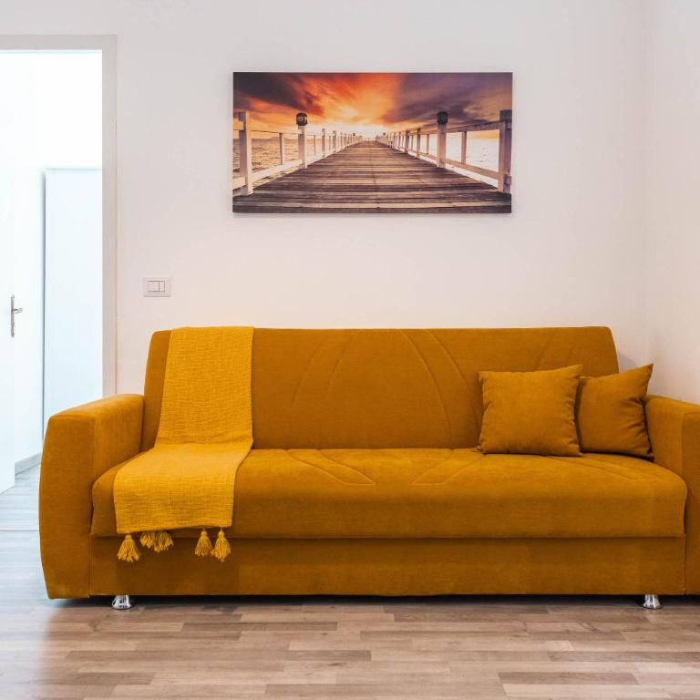 SUN HOUSE - Two-Bedroom Apartment with View - 25