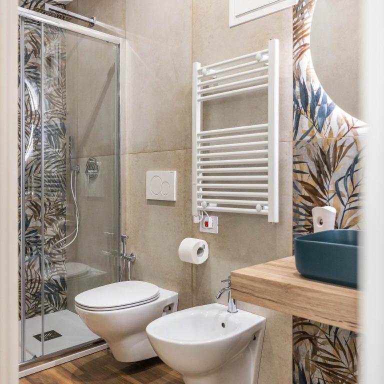 SUN HOUSE - Two-Bedroom Apartment with View - 24