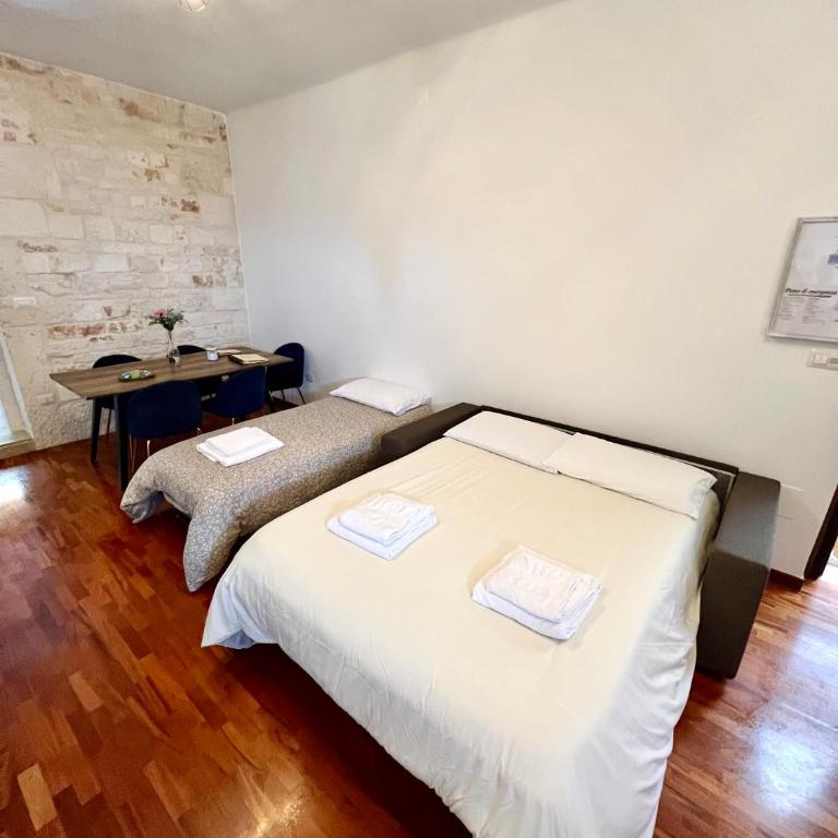 Iaru-Bed Experience House - Appartamento con 2 Camere da Letto - 36