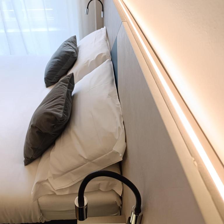 HoneyComb GuestHouse - Triple Room - 18