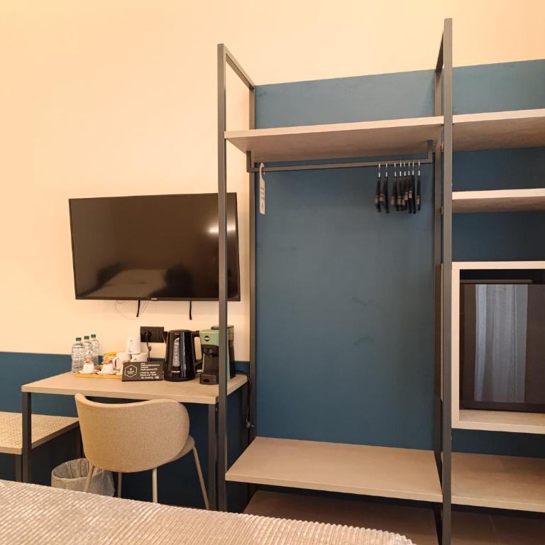 HoneyComb GuestHouse - Triple Room - 10