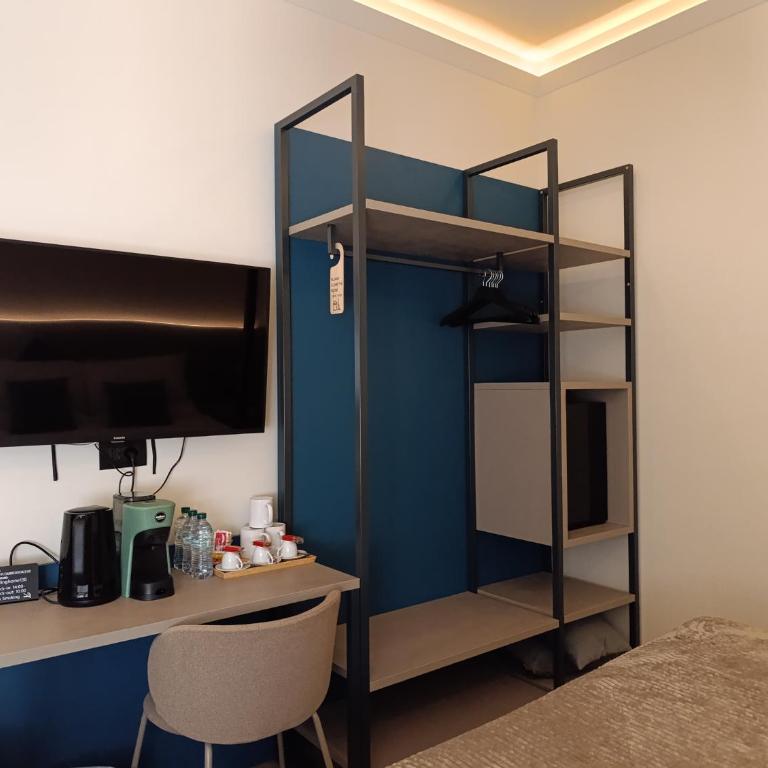 HoneyComb GuestHouse - Triple Room - 19