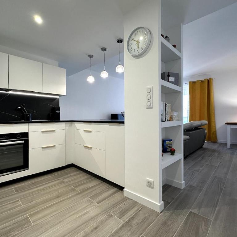 Magnifique appartement 3 pièces avec double vue mer - Appartement 2 Chambres - 4