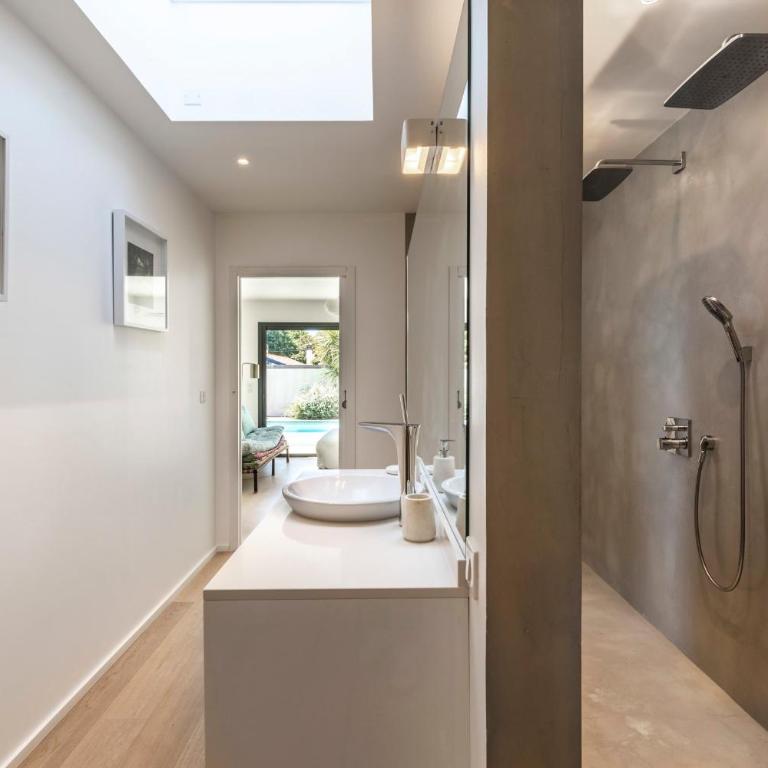 Amore - High standing contemporay villa - Villa - 12