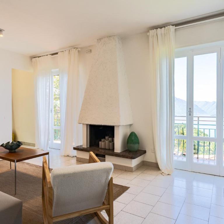 Casa di Lou - Panoramic villa in Perledo - Villa - 2
