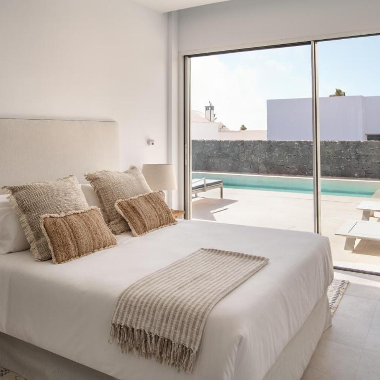 Villas Elements by Alondra - Three-Bedroom Villa - 9