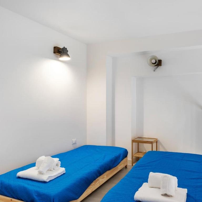 8 Lofts - Apartments - 2 - Deluxe Apartment - 2