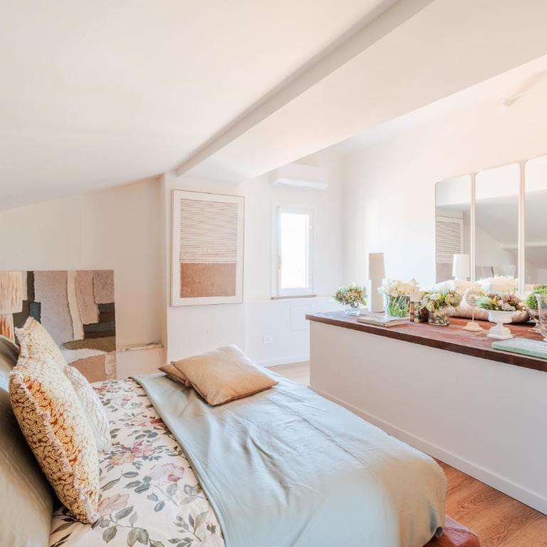 Letizia Penthouse - Two-Bedroom Superior Apartment - 28