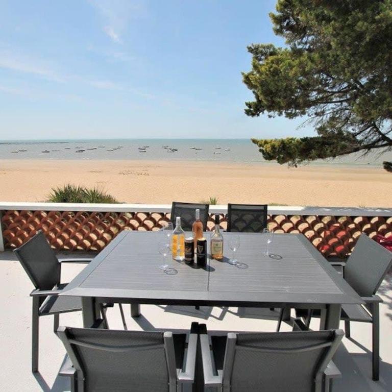 RARE Villa bord de mer - Maison 4 Chambres - 1