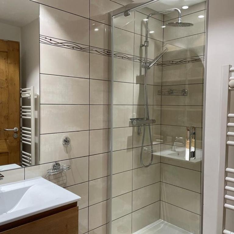 Appartement 6 pers, proche pistes et commerces, Crest-Voland - Two-Bedroom Apartment - 6