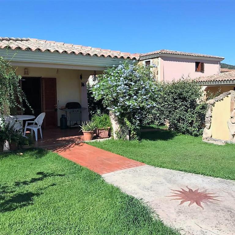 CASA PISCINA Fois - Casa con 2 Camere da Letto - 4