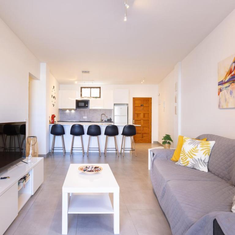 Home2Book Sunset Terrace & Pool Haven - Apartamento de 2 dormitorios - 8