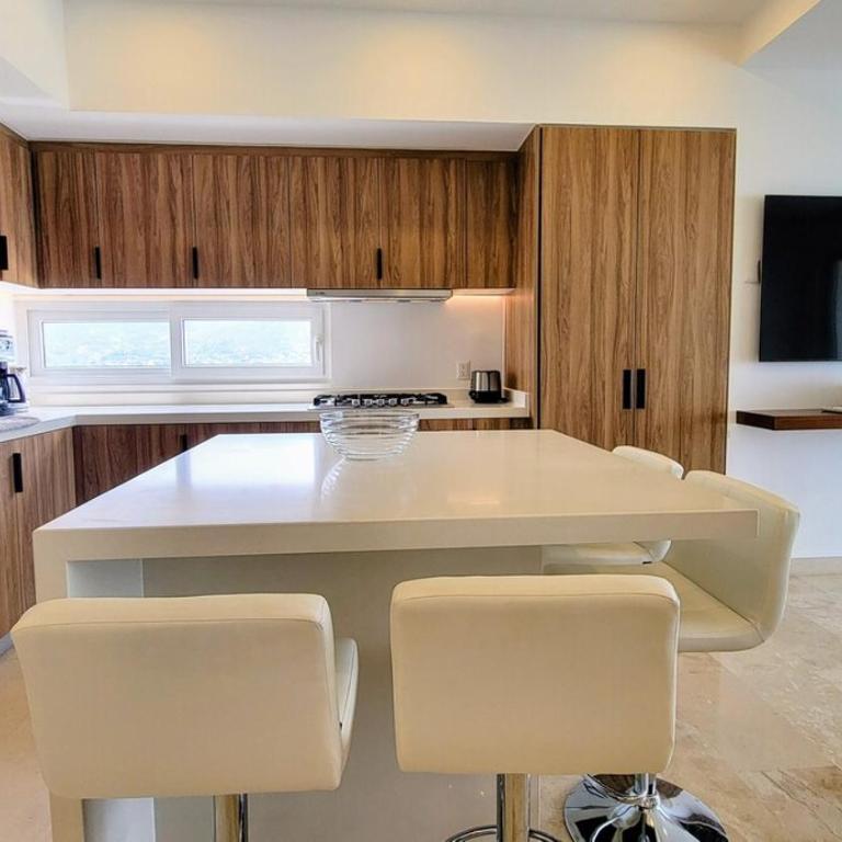 Amazing Beachfront 1BR/2Bath including Breakfast - One-Bedroom Apartment - 3