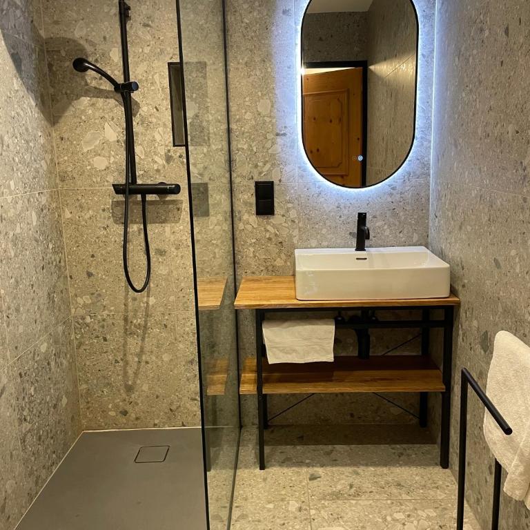 Springhouse - Appartamento con 1 Camera da Letto e Terrazza - 9