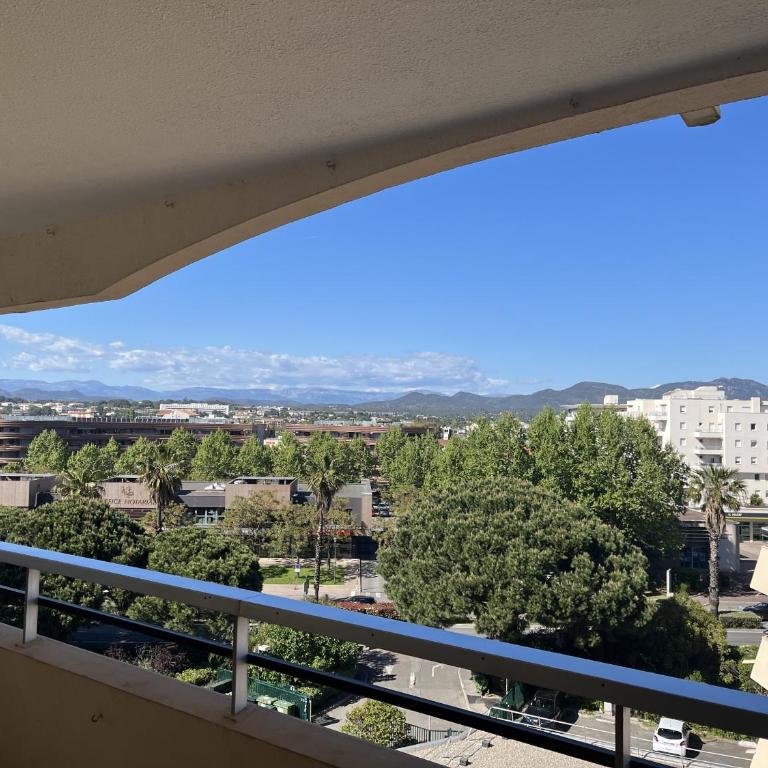 LA MIOUGRANO T3 etat neuf 5-6p, climatise, 300m de la - Appartamento con Vista e Balcone - 8
