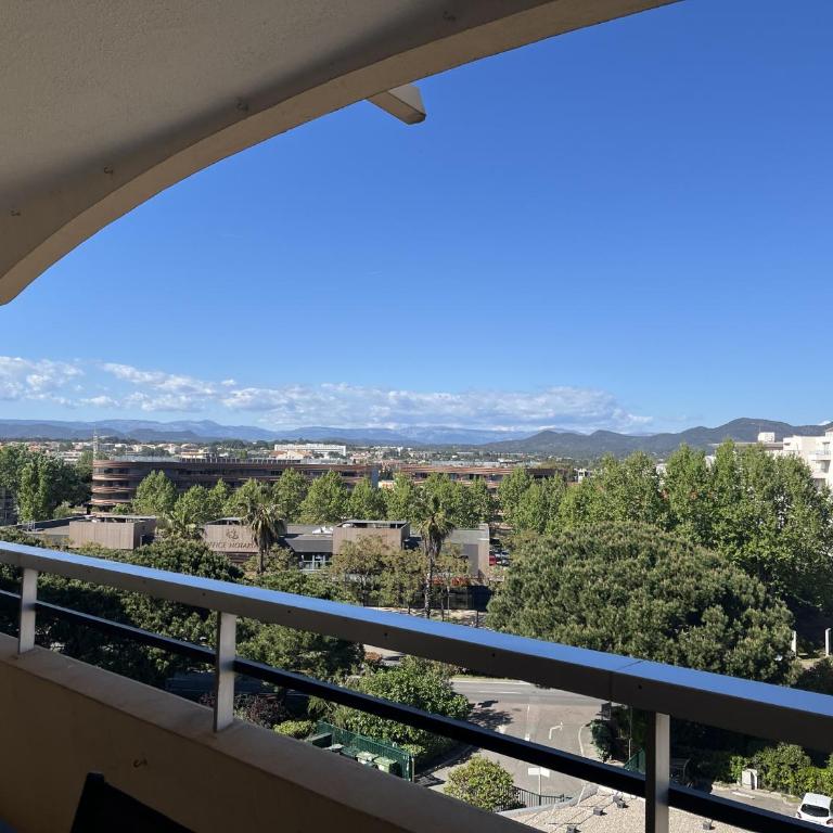 LA MIOUGRANO T3 etat neuf 5-6p, climatise, 300m de la - Appartamento con Vista e Balcone - 15