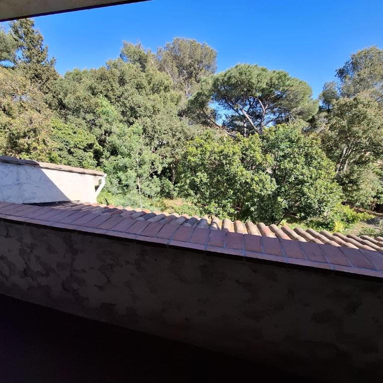 les campanules - Two-Bedroom Apartment with Balcony - 29