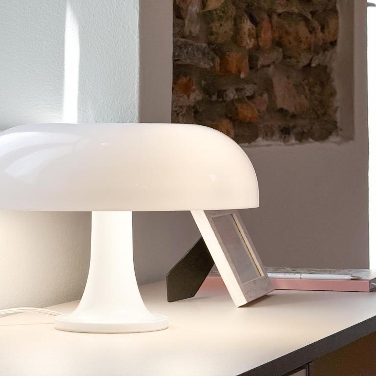 Rock, Love & Lake - Stylish Apartment Steps from the Lake - Appartamento con 1 Camera da Letto - 10