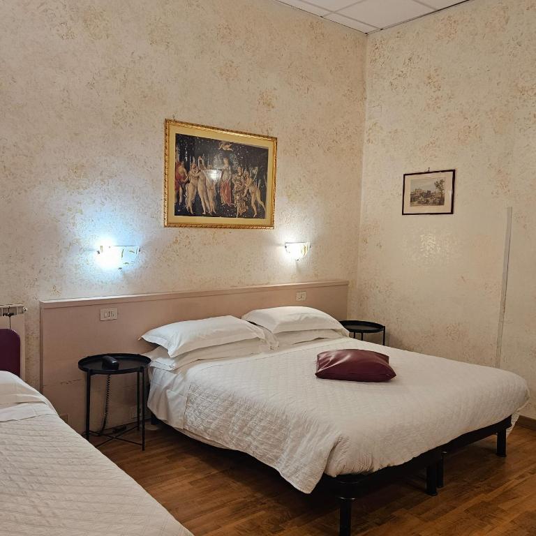 Hotel Julia Trevi - Spagna - Camera Tripla Superior - 3