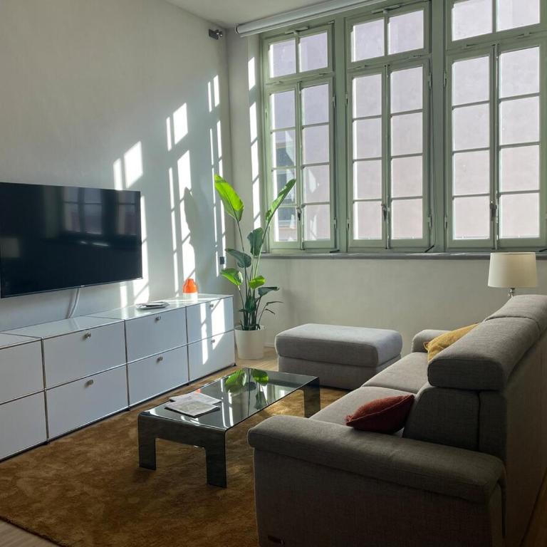 Seleda - One-Bedroom Apartment - 1