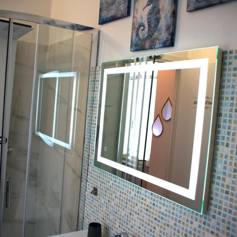 PortaTorre Suite, a Charming apartment in the Heart of Como, Free Private Parking, Air Conditioning - Appartamento Loft con 1 Camera da Letto - 29