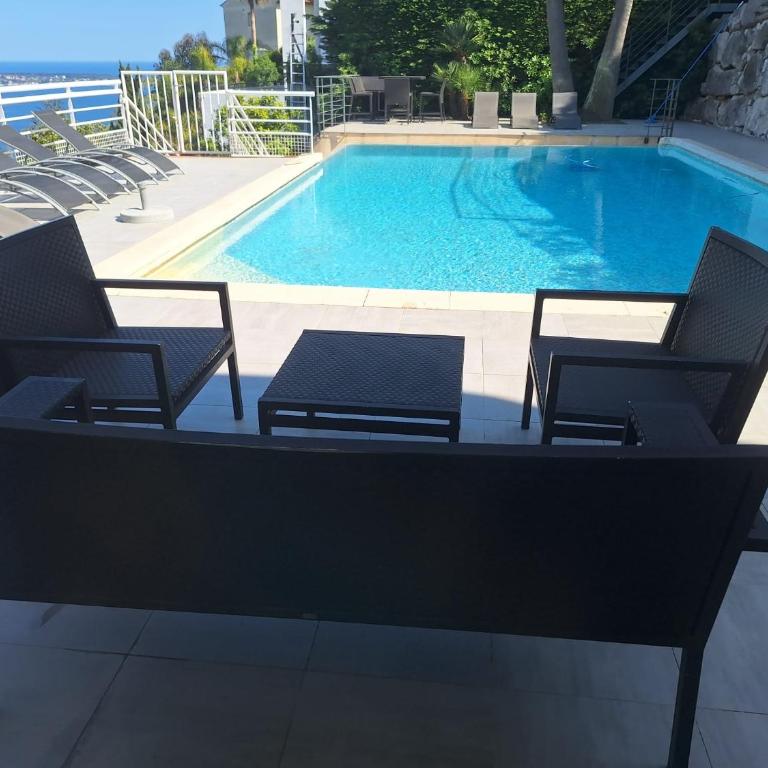 Cannes-SuperCannes-GolfeJuan--VILLA ALAMP--Piscine--Vue mer exceptionnelle - Villa avec Piscine Privée - 46