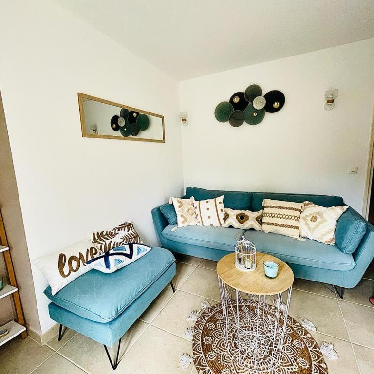 Studio cosy et climatisé au coeur du village - Studio - 9