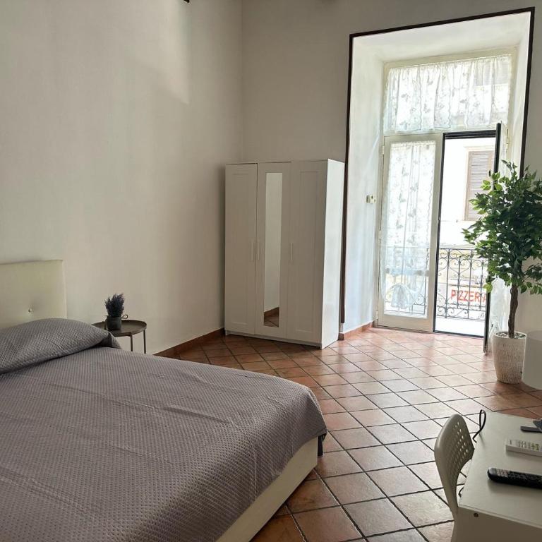 La Casa di Linda - Appartamento con 3 Camere da Letto e con Balcone - 10