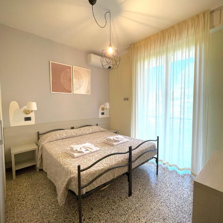 Hotel Reale - Camera Standard Matrimoniale/Doppia con Letti Singoli con Balcone - 22