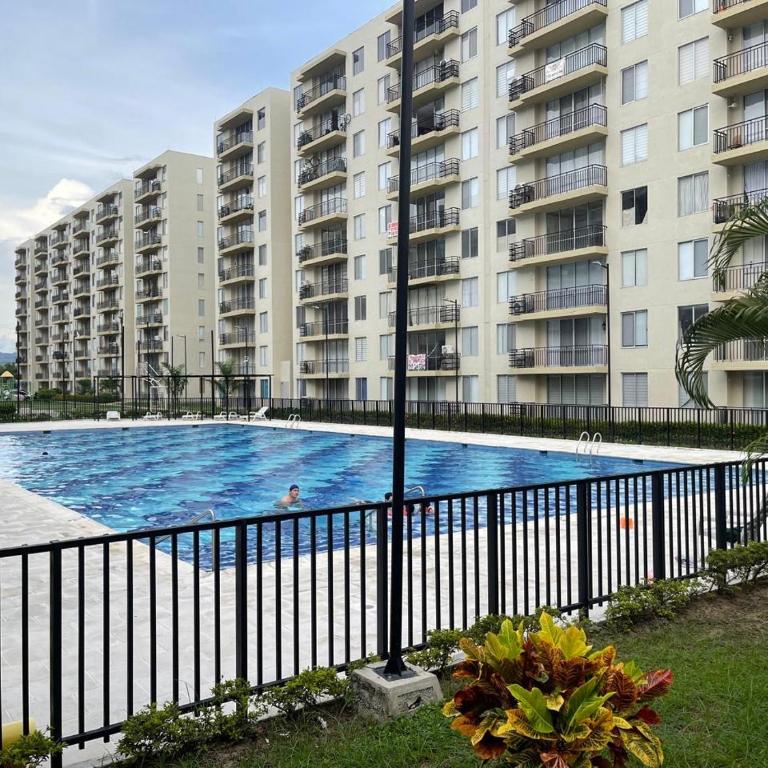 Acogedor apartamento - Two-Bedroom Apartment - 11