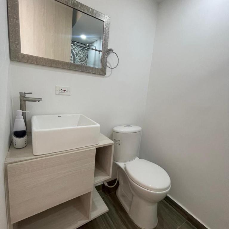Acogedor apartamento - Two-Bedroom Apartment - 20