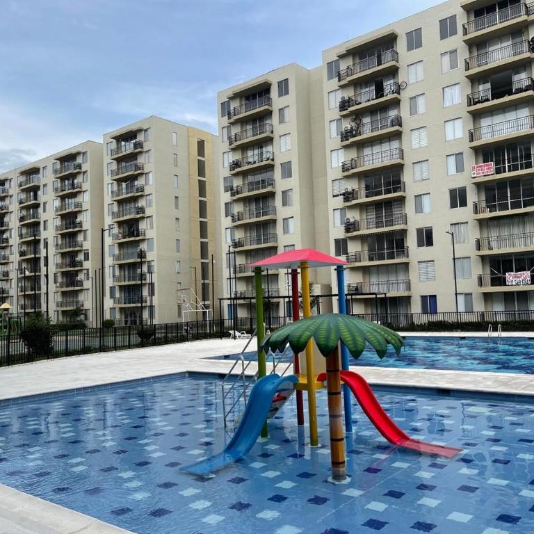 Acogedor apartamento - Two-Bedroom Apartment - 21
