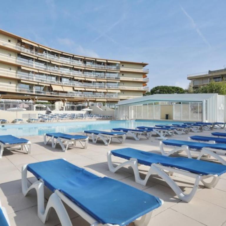 Beau studio 4 personnes - piscine et mer - Studio - 17