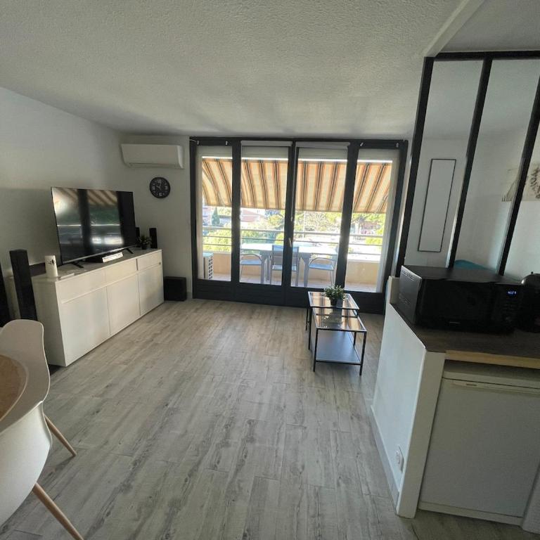 Fréjus plage appartement La Miougrano - Apartment - 34