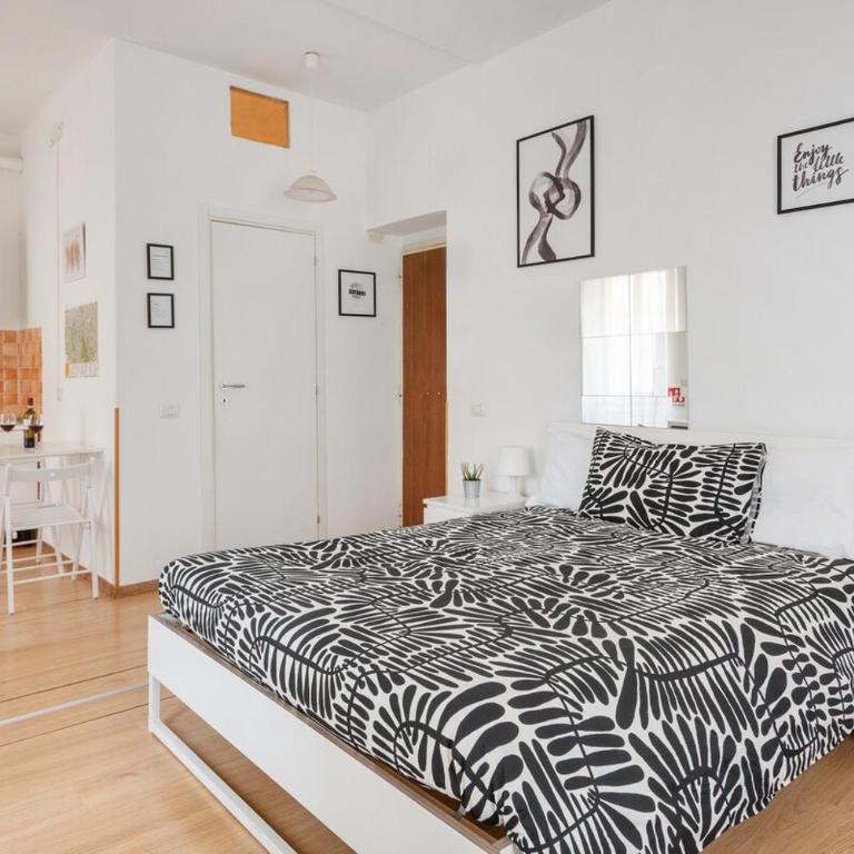 Studio basic nice&comfortable - Casa con 1 Camera da Letto - 3