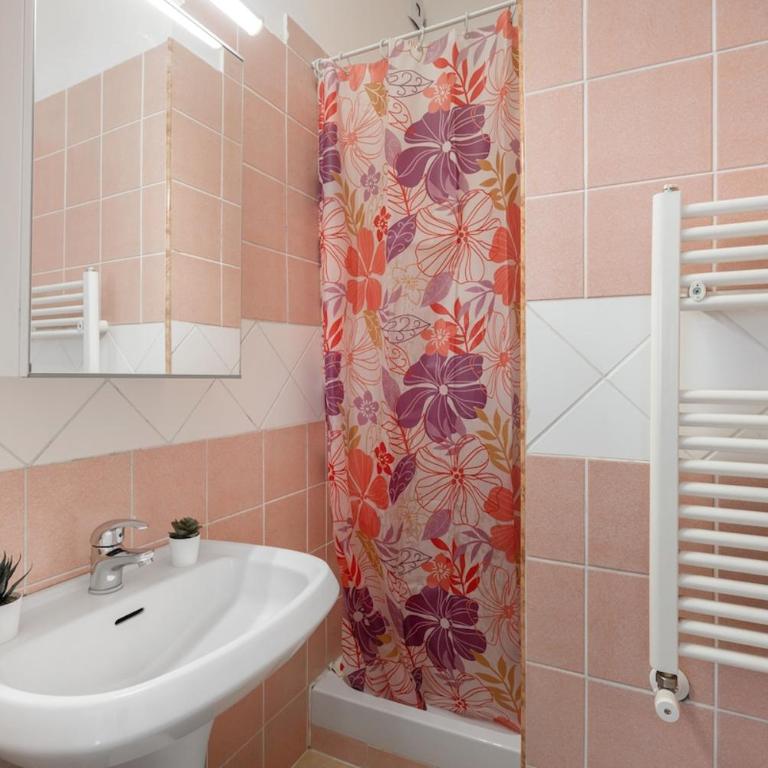 Studio basic nice&comfortable - Casa con 1 Camera da Letto - 13