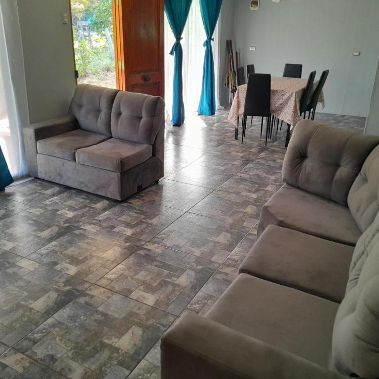 hare tamahei - Three-Bedroom House - 4