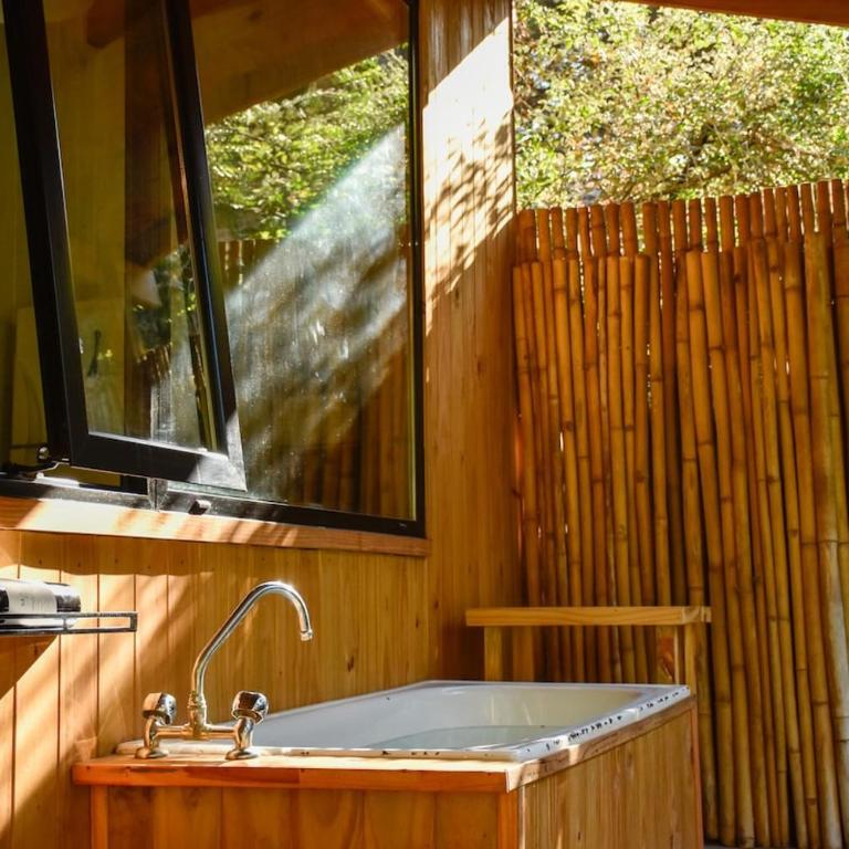 Increíble cabaña, naturaleza, a 300m del mar, Pinamar - One-Bedroom House - 12