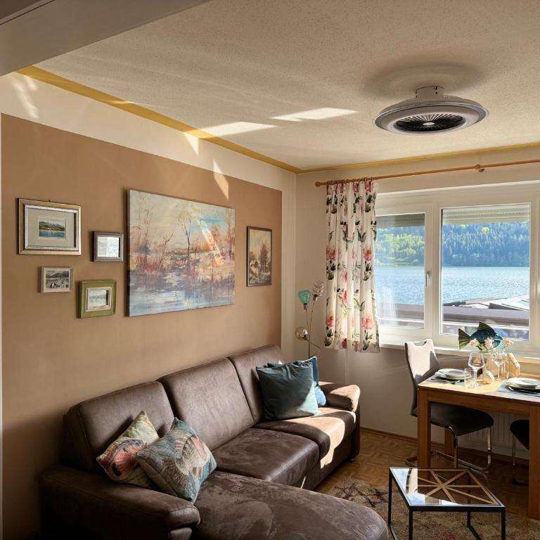 Seewohnung Zentral - Apartment mit Seeblick - 1