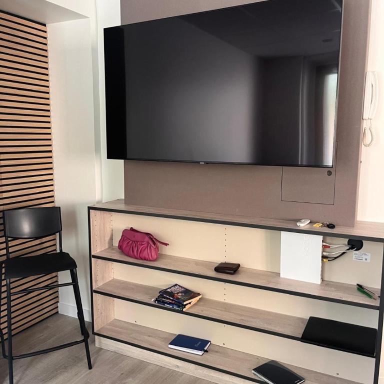 Appartement Moderne au Cœur de Chambéry - Apartment - 12