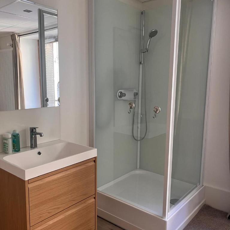 Appartement Moderne au Cœur de Chambéry - Apartment - 22