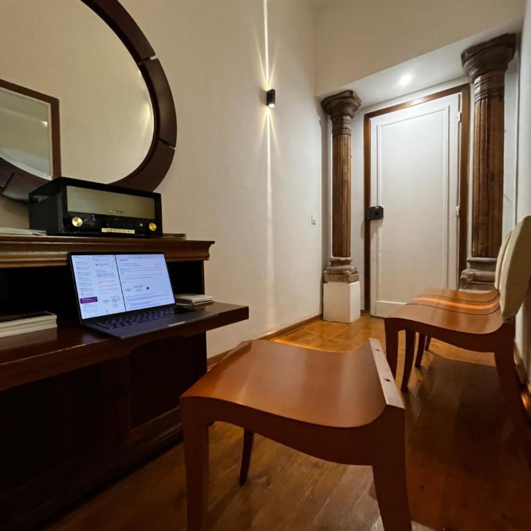 Appartement Ombragé 44m2 Riviera Palace Belle-Epoque, Restomod et Literie Prestige - Appartement 2 Chambres - 5