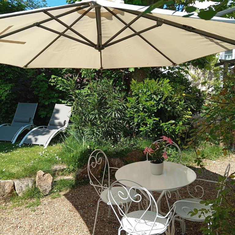 Les Charmilles - Appartement 2 Chambres - 12