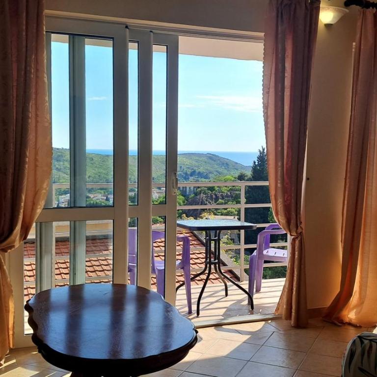 Мрія - Two-Bedroom Apartment - 3