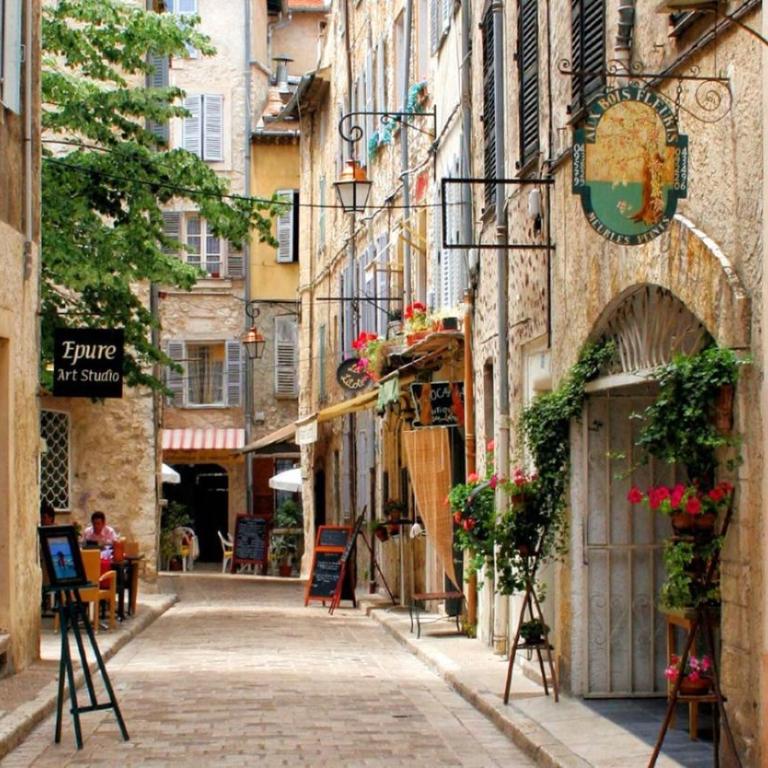 Au cœur de Vence - Appartement 1 Chambre - 9