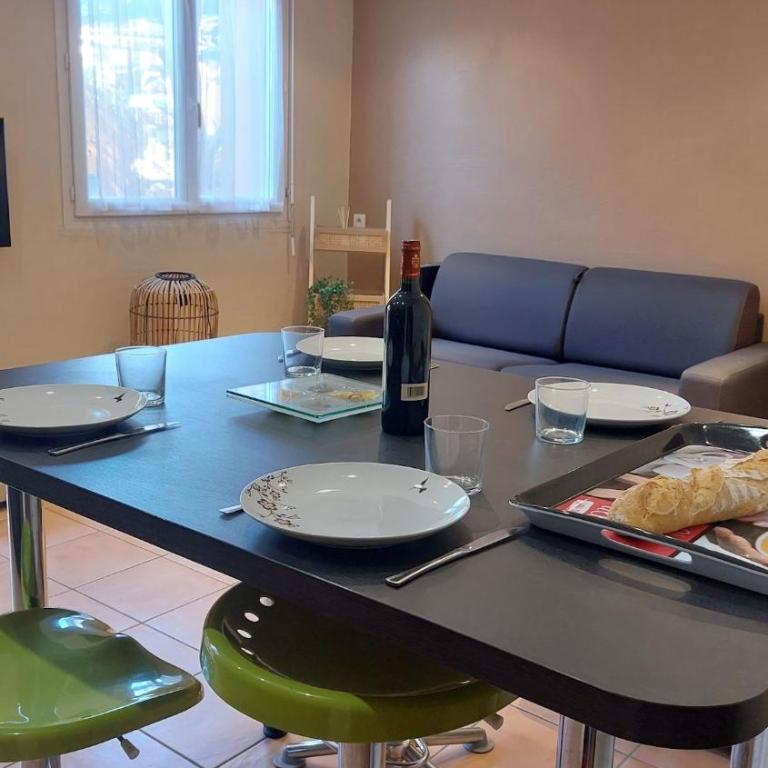 Charmant T2 à 5min des plages - Appartement 2 Chambres - 8