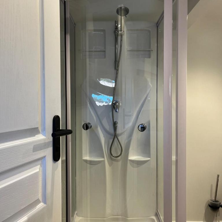 Maison rivage bleu 4 pers 2 sdb clim wifi - Two-Bedroom House - 8
