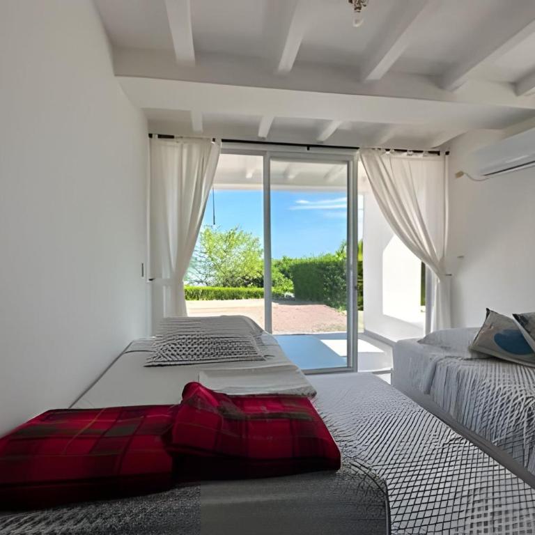 Hermosa casa con vista al mar en Jama Campay - Three-Bedroom House - 8